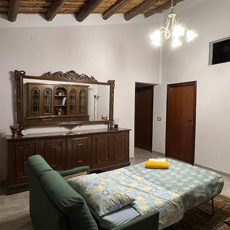 Casa Di Mirto Bed and Breakfast Chiaramonte Gulfi Buitenkant foto
