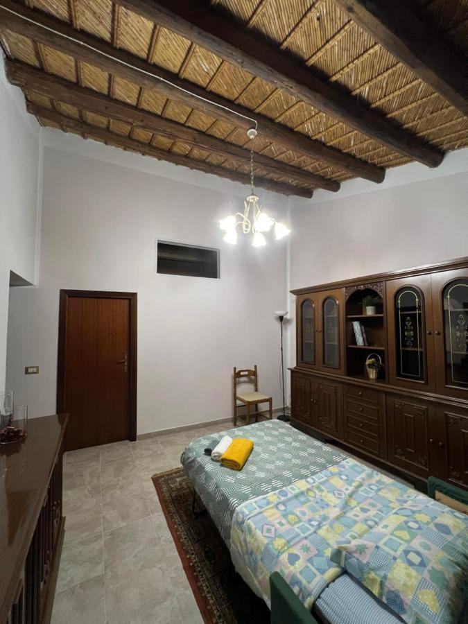 Casa Di Mirto Bed and Breakfast Chiaramonte Gulfi Buitenkant foto